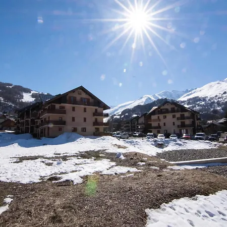 Apartment Confortable Appartement 4 Pieces, 8 Personnes, Parking, Terrasse Exposee Sud - Fr-1-263-452 Valloire