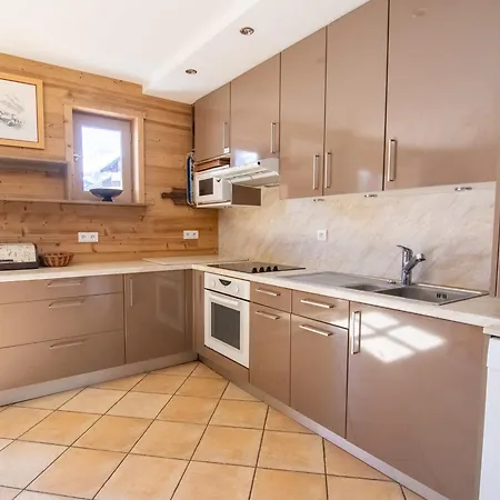 Confortable Appartement 4 Pieces, 8 Personnes, Parking, Terrasse Exposee Sud - Fr-1-263-452 Valloire